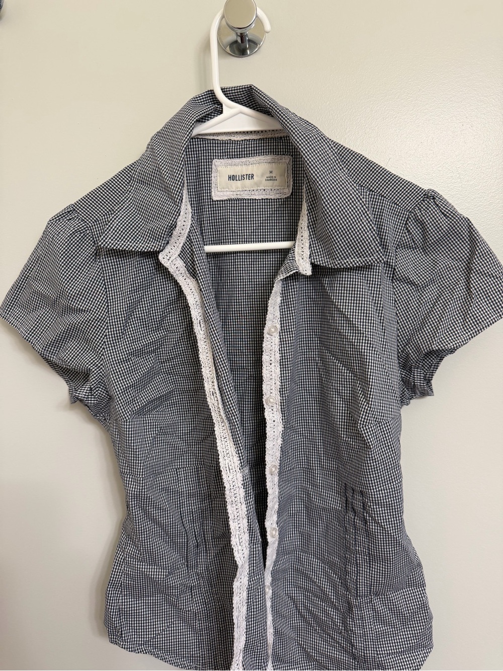 Hollister Cinched Button-Up in Navy Gingham Checker